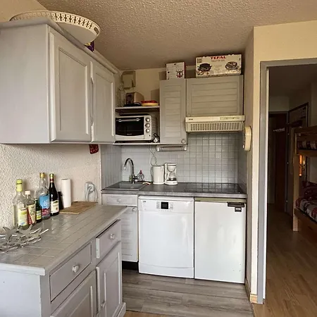 Appartement Alpe D'huez: 2 Pièces, 4 Pers, Proche Pistes, Balcon, Parking - Fr-1-405-140